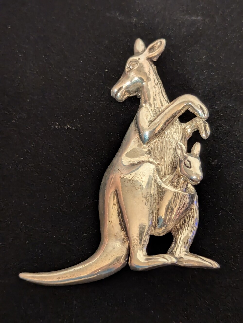 Kangaroo & Joey Figural Brooch Animal Pin Vintage Mexico Sterling Silver